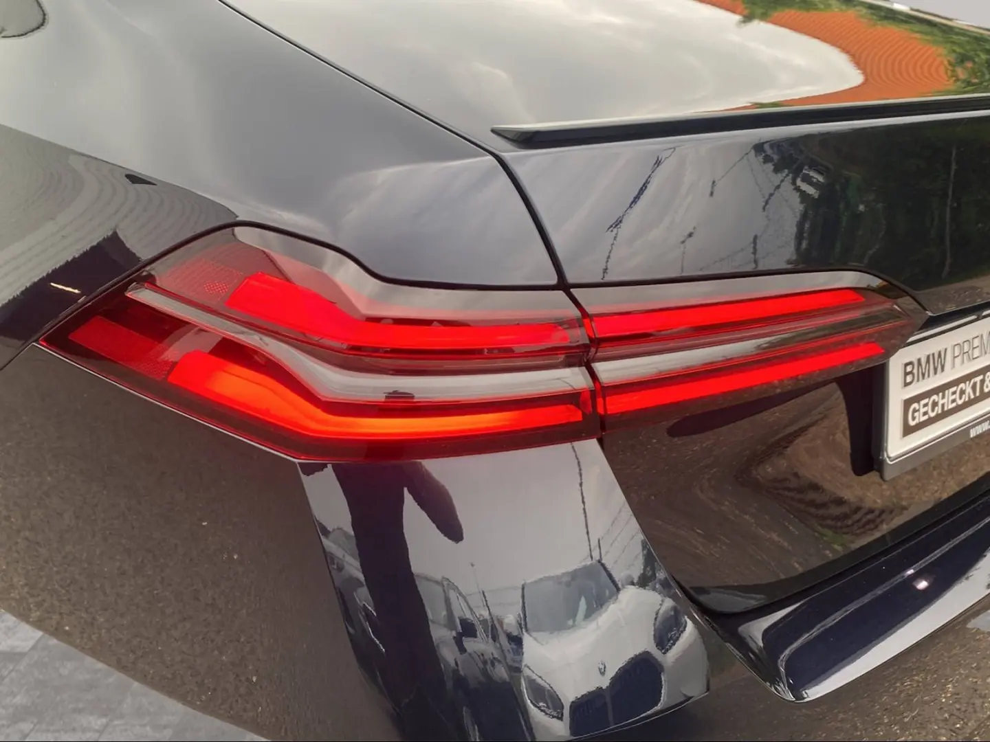 550e xDrive Limousine M Sport