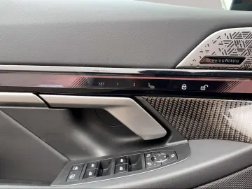 550e xDrive Limousine M Sport