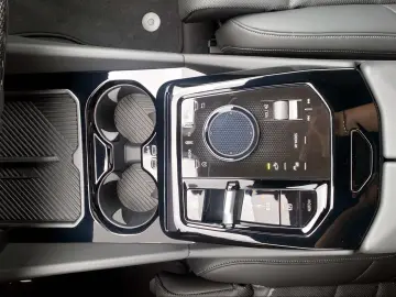 550e xDrive Limousine M Sport