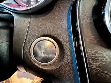 GLC 43AMG Coupe Burmester Pano Airmatic 360° 21