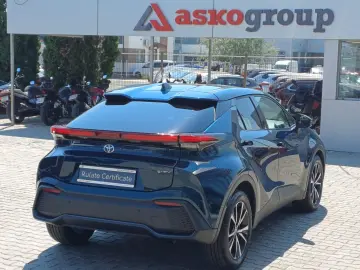 Toyota CHR 1.8 hybrid 140 cp CVT Dynamic