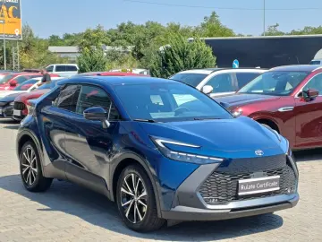 Toyota CHR 1.8 hybrid 140 cp CVT Dynamic