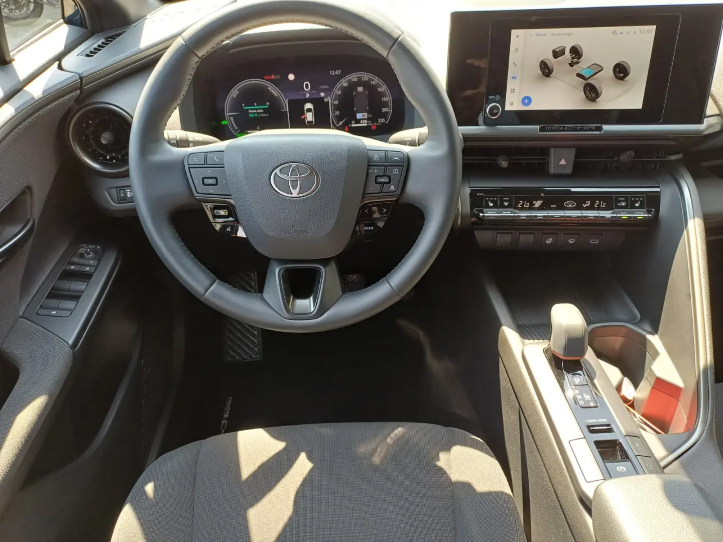 Toyota CHR 1.8 hybrid 140 cp CVT Dynamic