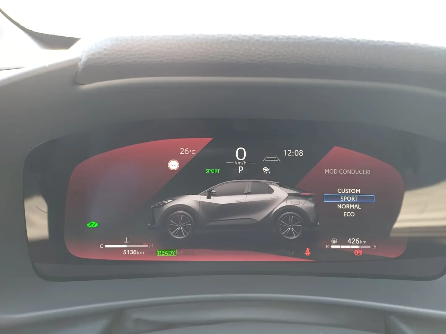 Toyota CHR 1.8 hybrid 140 cp CVT Dynamic