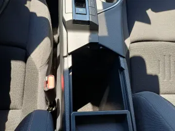 Toyota CHR 1.8 hybrid 140 cp CVT Dynamic