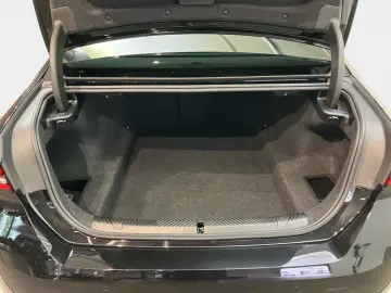 550e xDrive Aut.