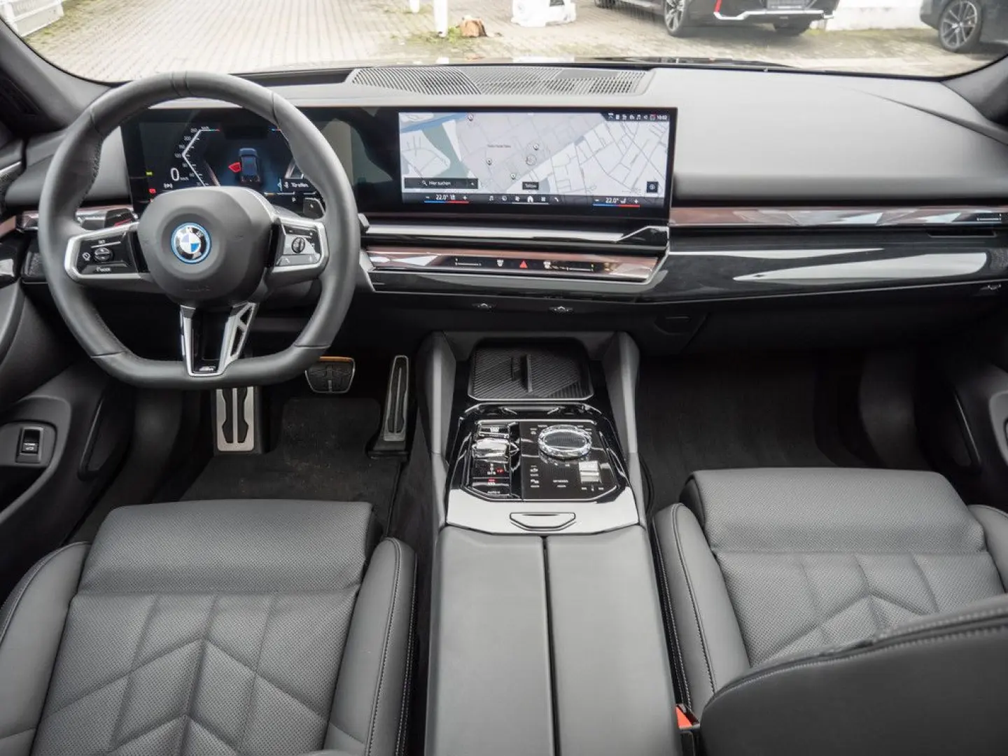 550e xDrive M-Sport
