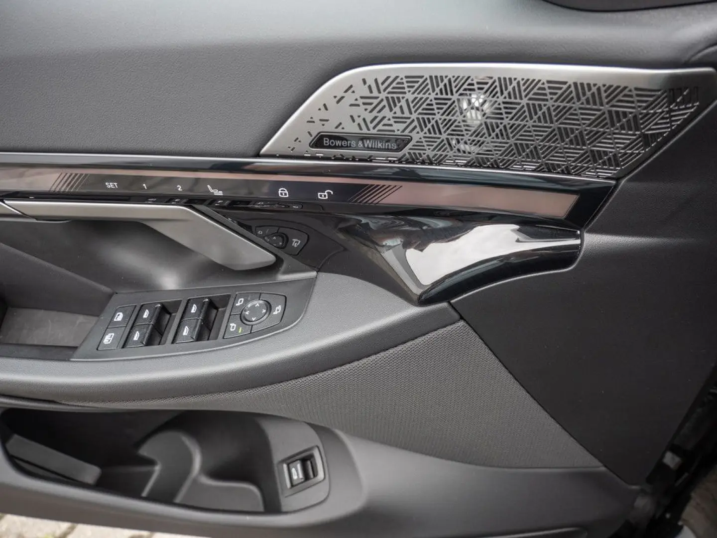 550e xDrive M-Sport