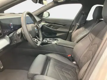 520i M Sport HUD+Lenkradhzg+RFK+Keyless+SHZ