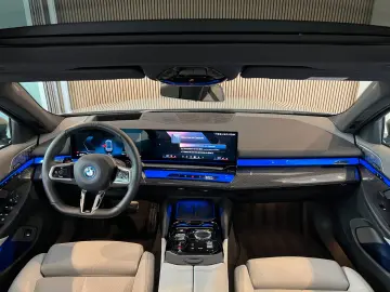 550e xDrive M-Sport