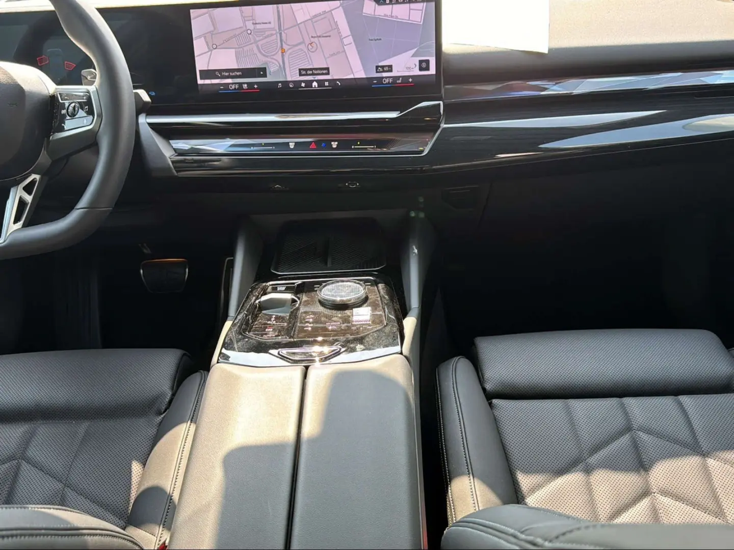 550e xDrive Limousine M