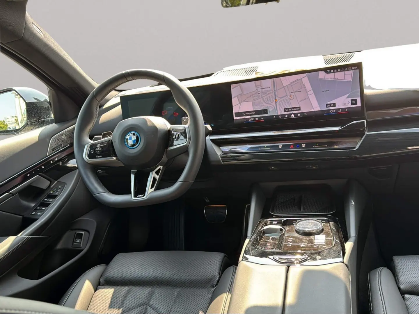 550e xDrive Limousine M