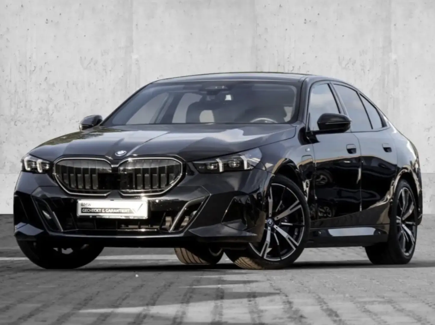 550e xDrive Limousine M Sport Pro B&W DA Prof. P