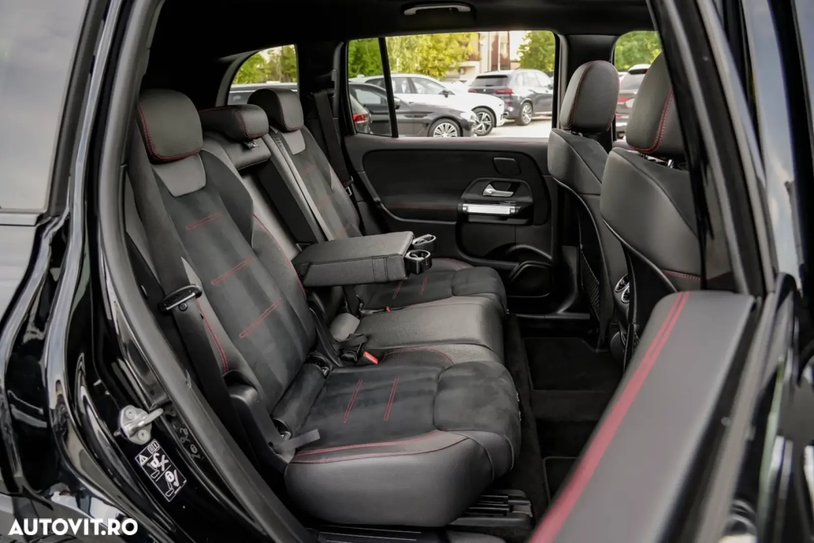 Mercedes-Benz GLB 200 7G-DCT AMG Line