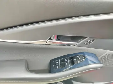 Mazda CX-30 SKYACTIV 2.0 M-Hybrid 150CP Automat