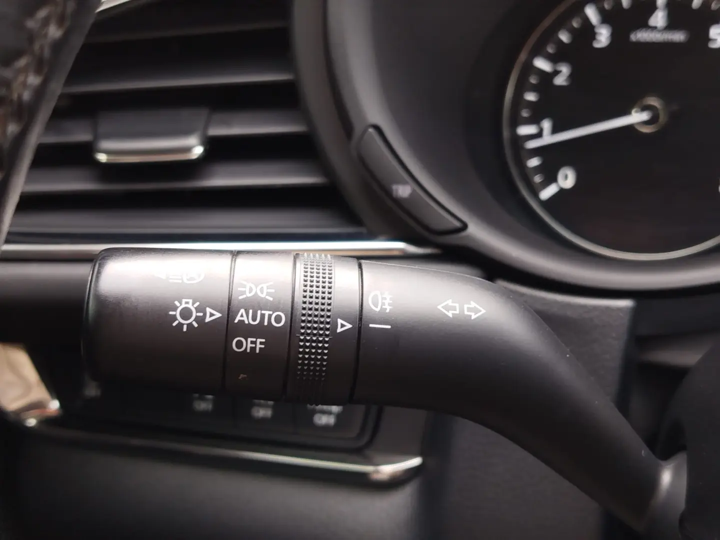 Mazda CX-30 SKYACTIV 2.0 M-Hybrid 150CP Automat