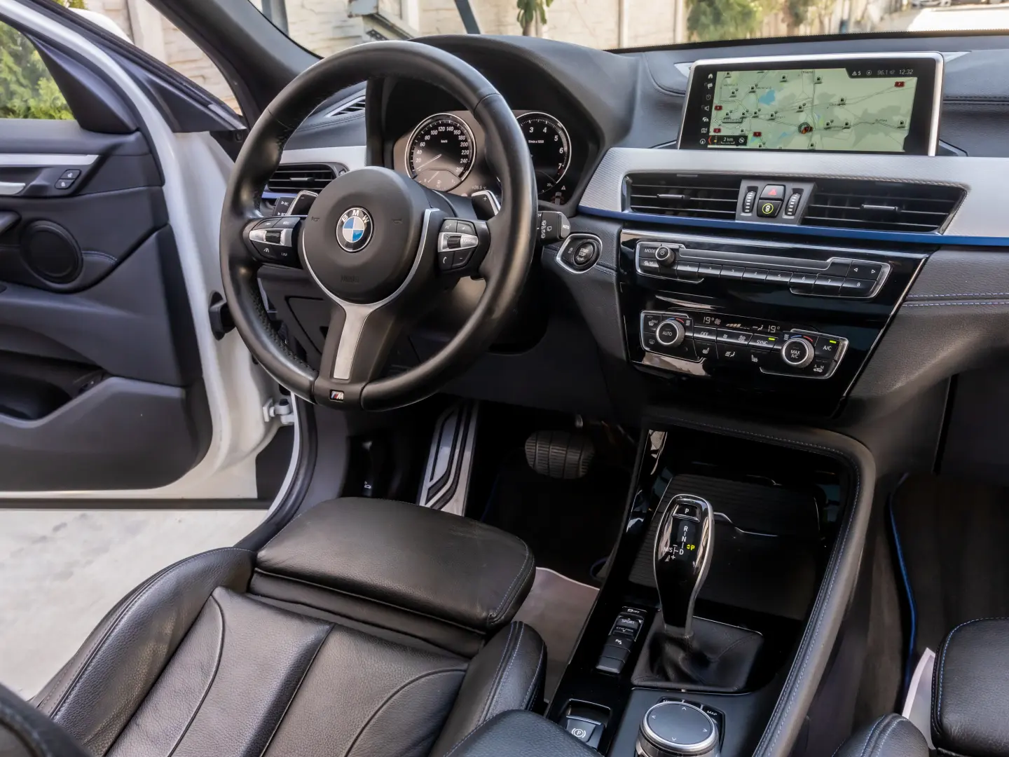 BMW X2 // 20i M Sport // B 48 // 192cp