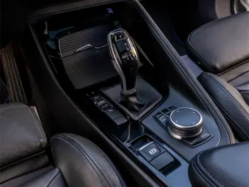 BMW X2 // 20i M Sport // B 48 // 192cp