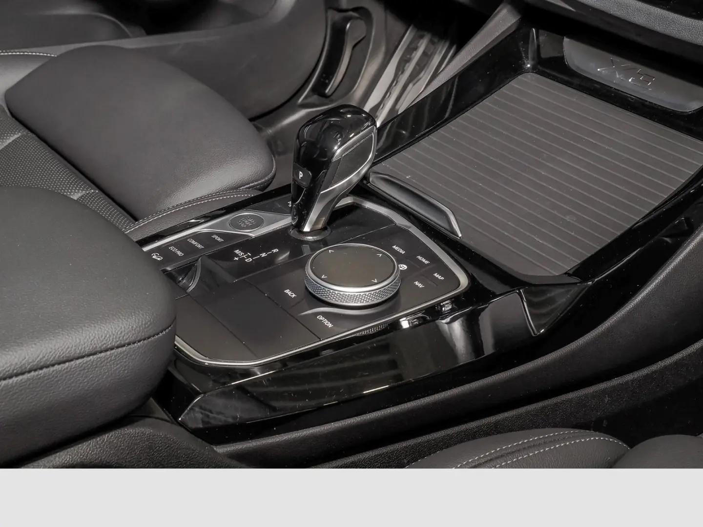 X3 xDrive 20 i M SPORT-Navi*AHK*Kamera*Head-up*L