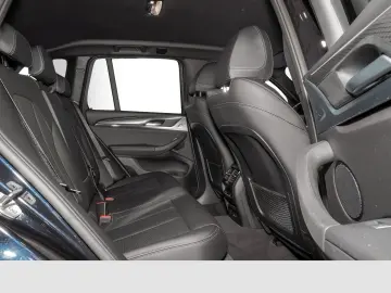 X3 xDrive 20 i M SPORT-Navi*AHK*Kamera*Head-up*L