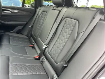 X3 M /HUD/AHK/Panoramadach/Navigation/Leder