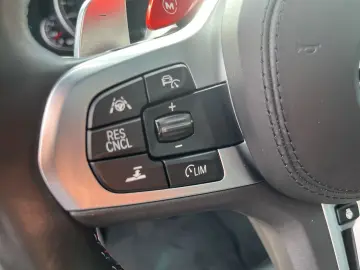 X3 M /HUD/AHK/Panoramadach/Navigation/Leder