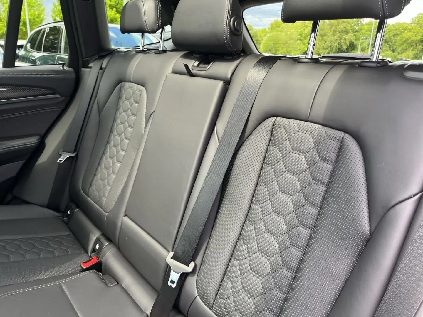 X3 M /HUD/AHK/Panoramadach/Navigation/Leder