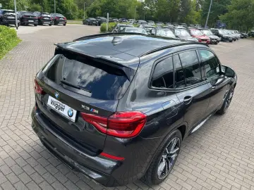 X3 M /HUD/AHK/Panoramadach/Navigation/Leder