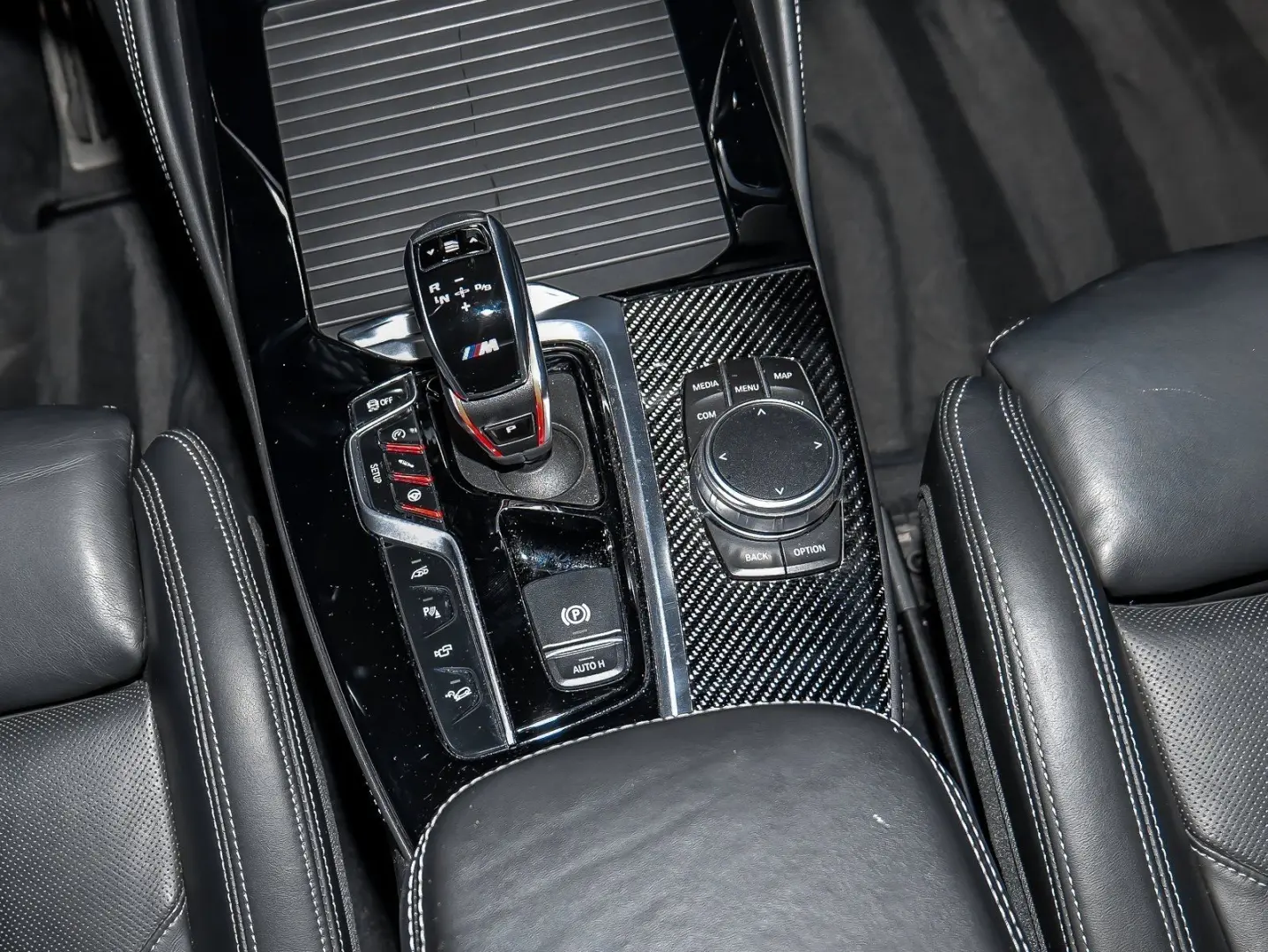 X3 M Competition Anhängk. Driver's Package HuD