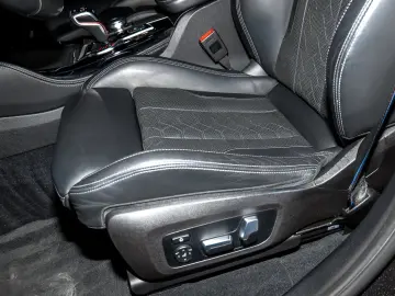 X3 M Competition Anhängk. Driver's Package HuD