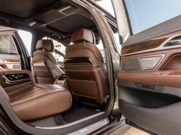 BMW G12 745Long e xDrive/Plug-in Hybrid/Facelift/394 hp