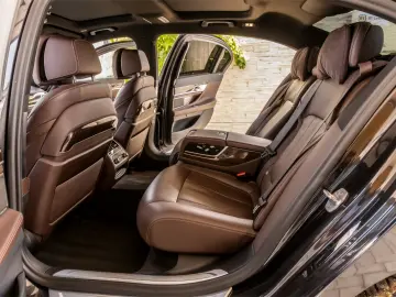 BMW G12 745Long e xDrive/Plug-in Hybrid/Facelift/394 hp