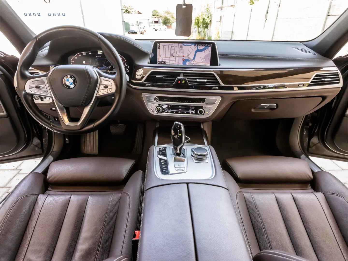 BMW G12 745Long e xDrive/Plug-in Hybrid/Facelift/394 hp