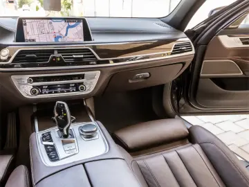 BMW G12 745Long e xDrive/Plug-in Hybrid/Facelift/394 hp