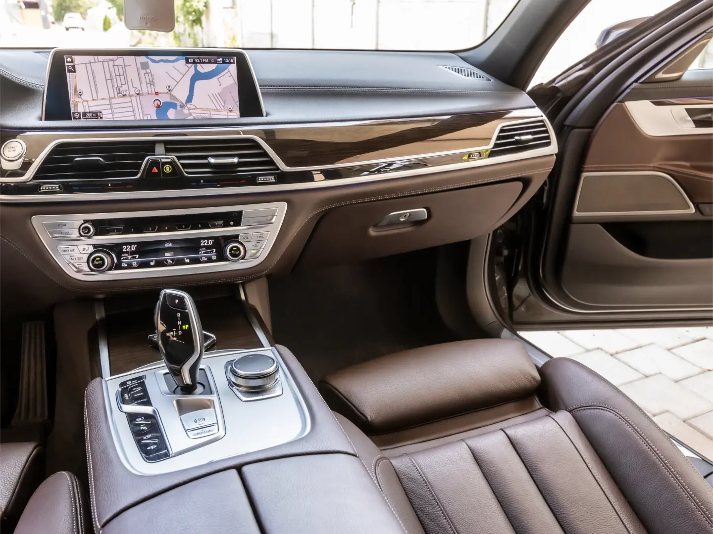 BMW G12 745Long e xDrive/Plug-in Hybrid/Facelift/394 hp