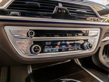 BMW G12 745Long e xDrive/Plug-in Hybrid/Facelift/394 hp