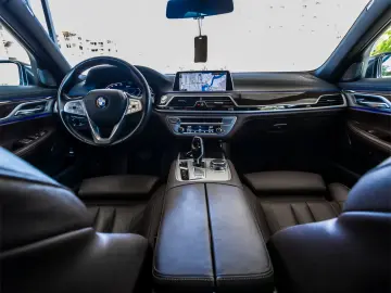 BMW G12 745Long e xDrive/Plug-in Hybrid/Facelift/394 hp