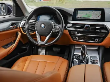 BMW Seria 5 530e xDrive AT PHEV