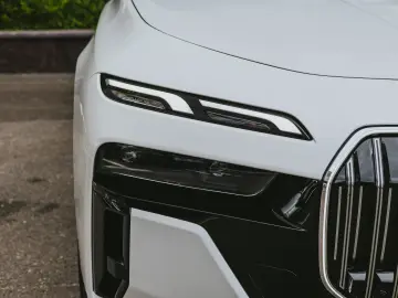 BMW 740d xDrive 2025