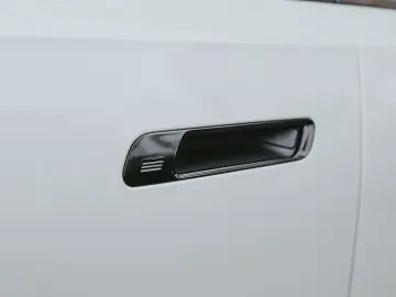 BMW 740d xDrive 2025