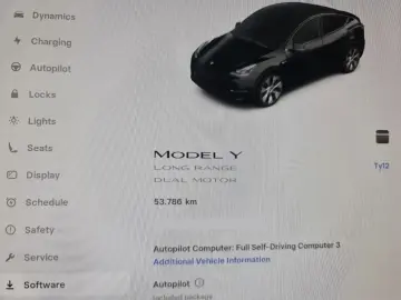 Tesla Model Y AWD Long Range