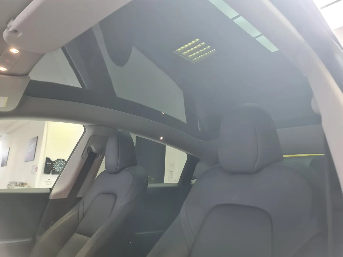 Tesla Model Y AWD Long Range