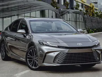 Toyota Camry 2.5 Hybrid Exclusive