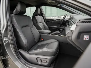 Toyota Camry 2.5 Hybrid Exclusive