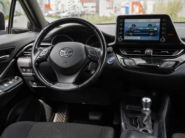 Toyota C-HR 1.8 HSD 122 CP 4x2 CVT Core