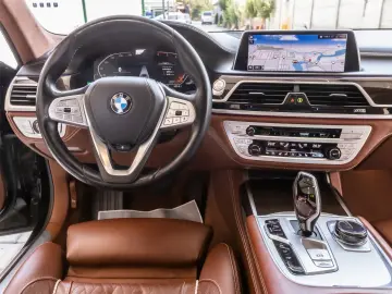 BMW G12 740Long Diesel xDrive/Individual/Facelift/340 cp
