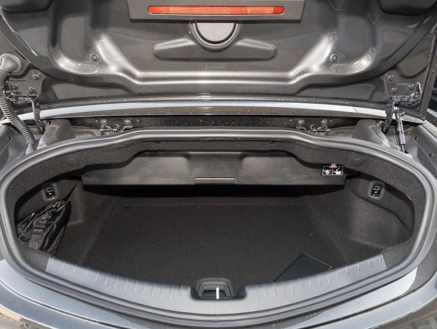 CLE 180 Cabriolet KeyLess ParkAss. LED Memory