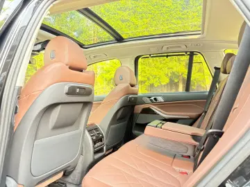 BMW X5 30d xDrive Suspensie pneumatică