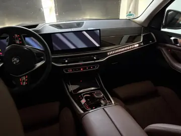 BMW X5 30d xDrive Suspensie pneumatică
