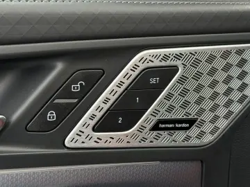 X2 M35i xDrive | 21